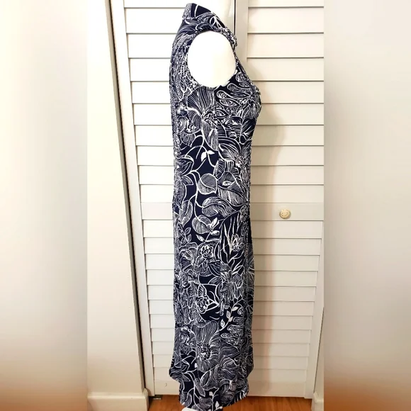 Talbots Floral Dark Blue and White Sleevsless Maxi Dress. Size Petite P - Picture 6 of 11
